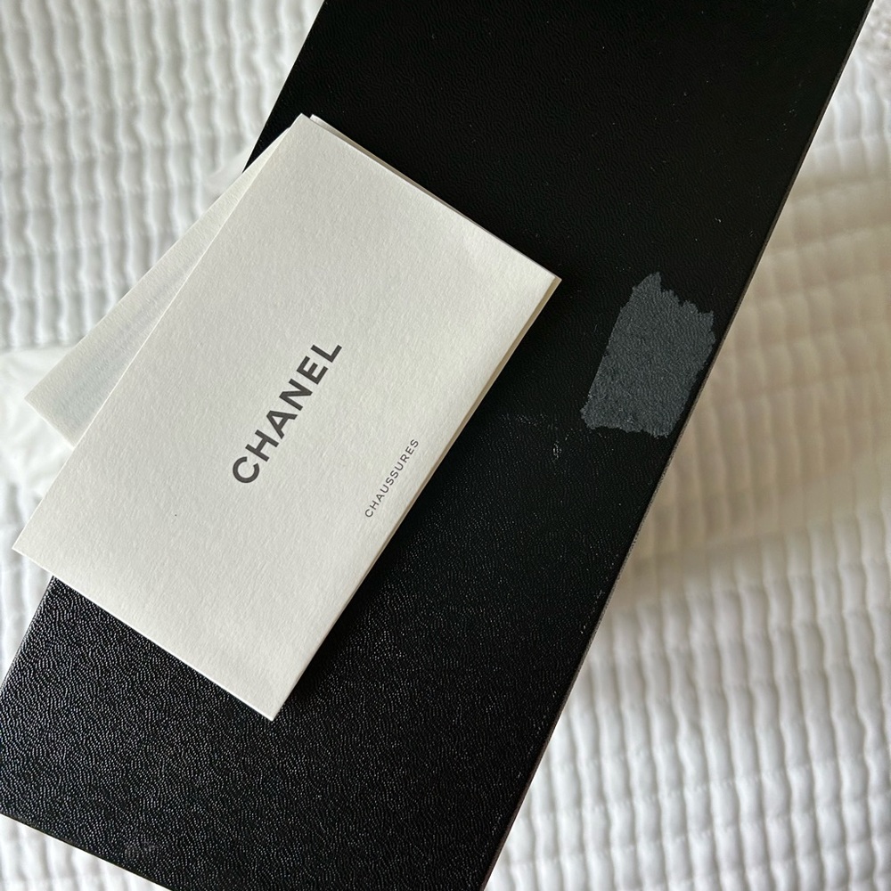 Chanel box - Picture 3 of 7